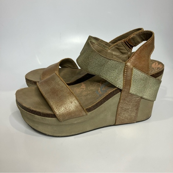 OTBT Bushnell platform Sandals casual metallic gold bronze women’s size 7 - Picture 4 of 9